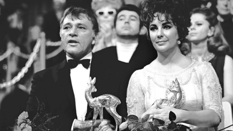 Klatsch und Tratsch: Den gab's zum Beispiel um Richard Burton und Liz Taylor